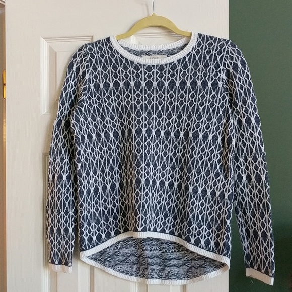 LOFT Sweaters - 💯% Linen Loft Sweater